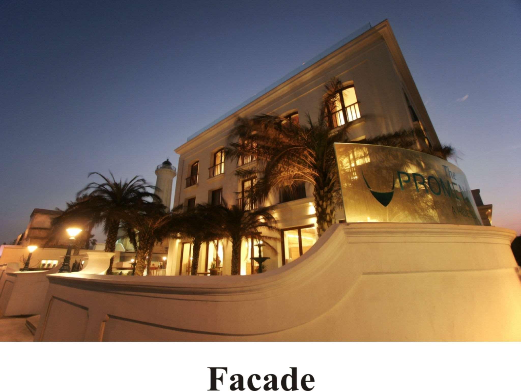 The Promenade Hotel