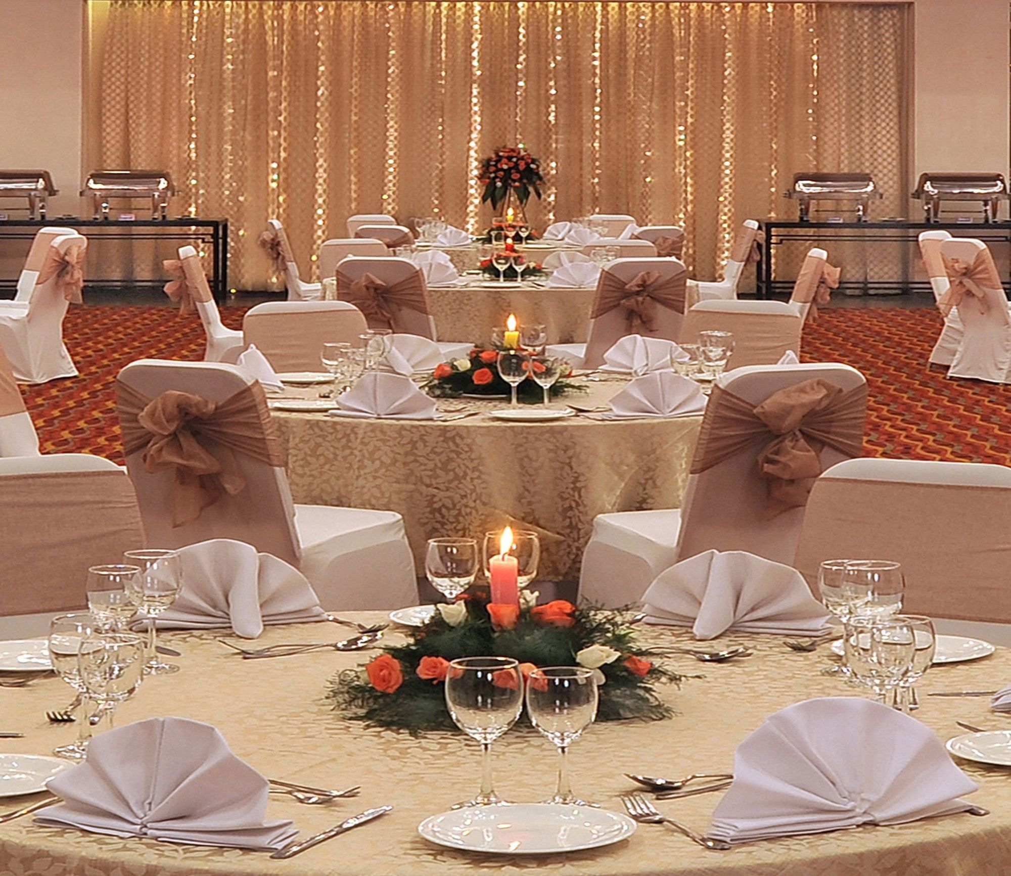 The Promenade होटल 4*